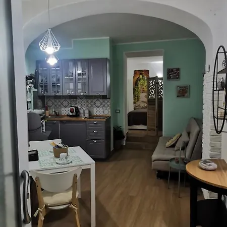 Small Neapolitan House 아파트 *