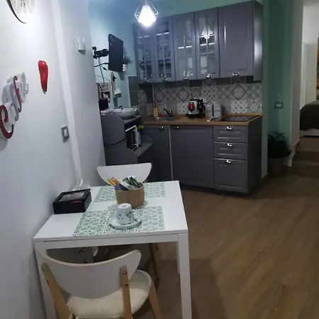 Small Neapolitan House 아파트 *